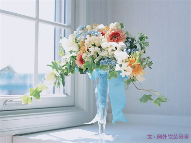 不會(huì)插花怎么了？這不是重點(diǎn)，反正這些花器插什么都美！-別墅設(shè)計(jì),軟裝設(shè)計(jì),室內(nèi)設(shè)計(jì),豪宅設(shè)計(jì),深圳例外軟裝設(shè)計(jì)公司
