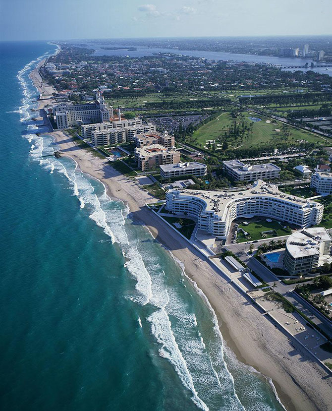 佛羅里達(dá)斑斕的美式住宅